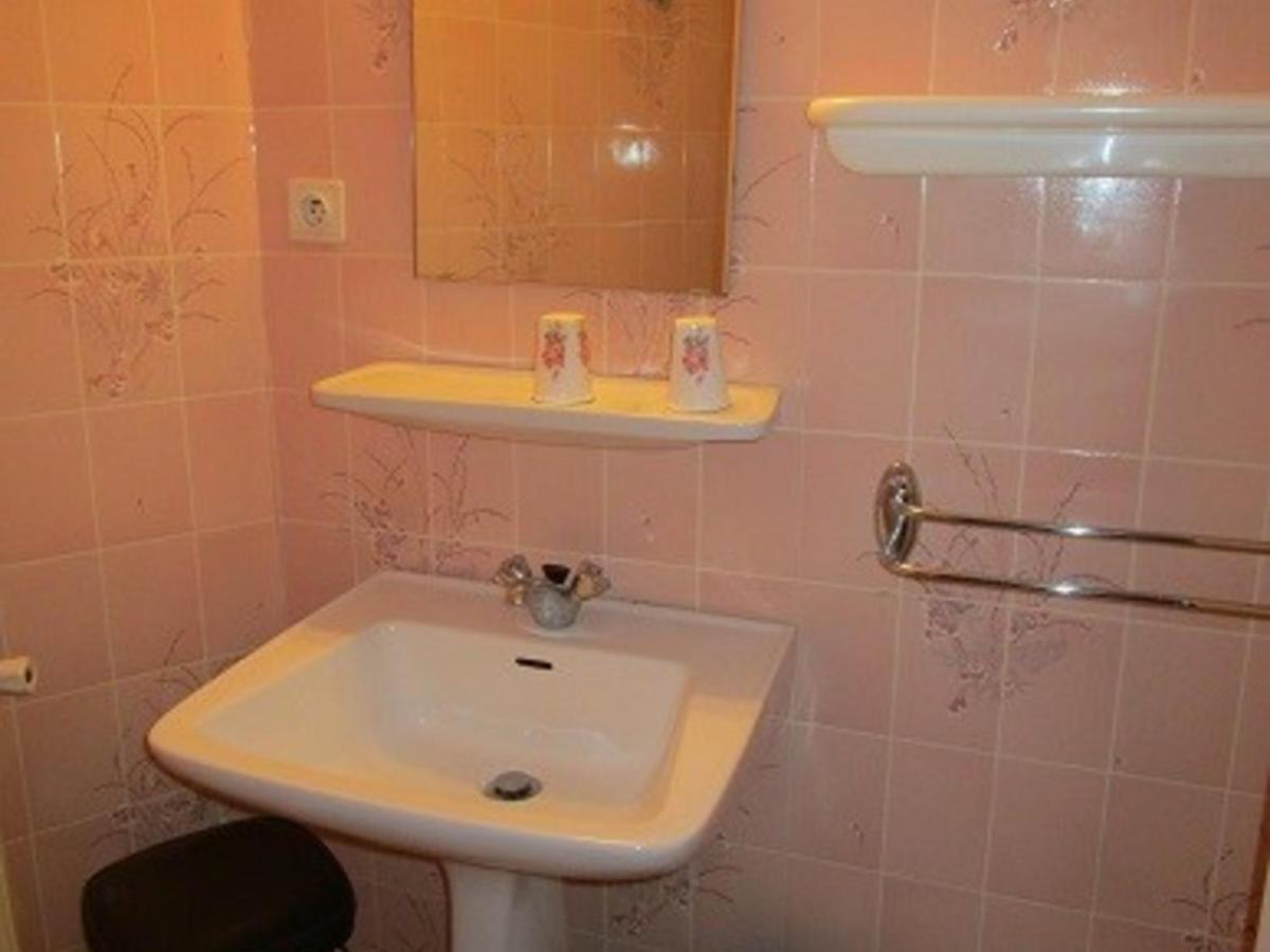 Appartement 2 Chambres, 8 Couchages, Centre-Ville Cauterets, Wifi Gratuit, Parking A Proximite - Fr-1-234-89 Exteriör bild
