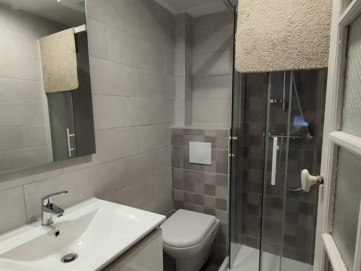 Appartement 2 Chambres, 8 Couchages, Centre-Ville Cauterets, Wifi Gratuit, Parking A Proximite - Fr-1-234-89 Exteriör bild