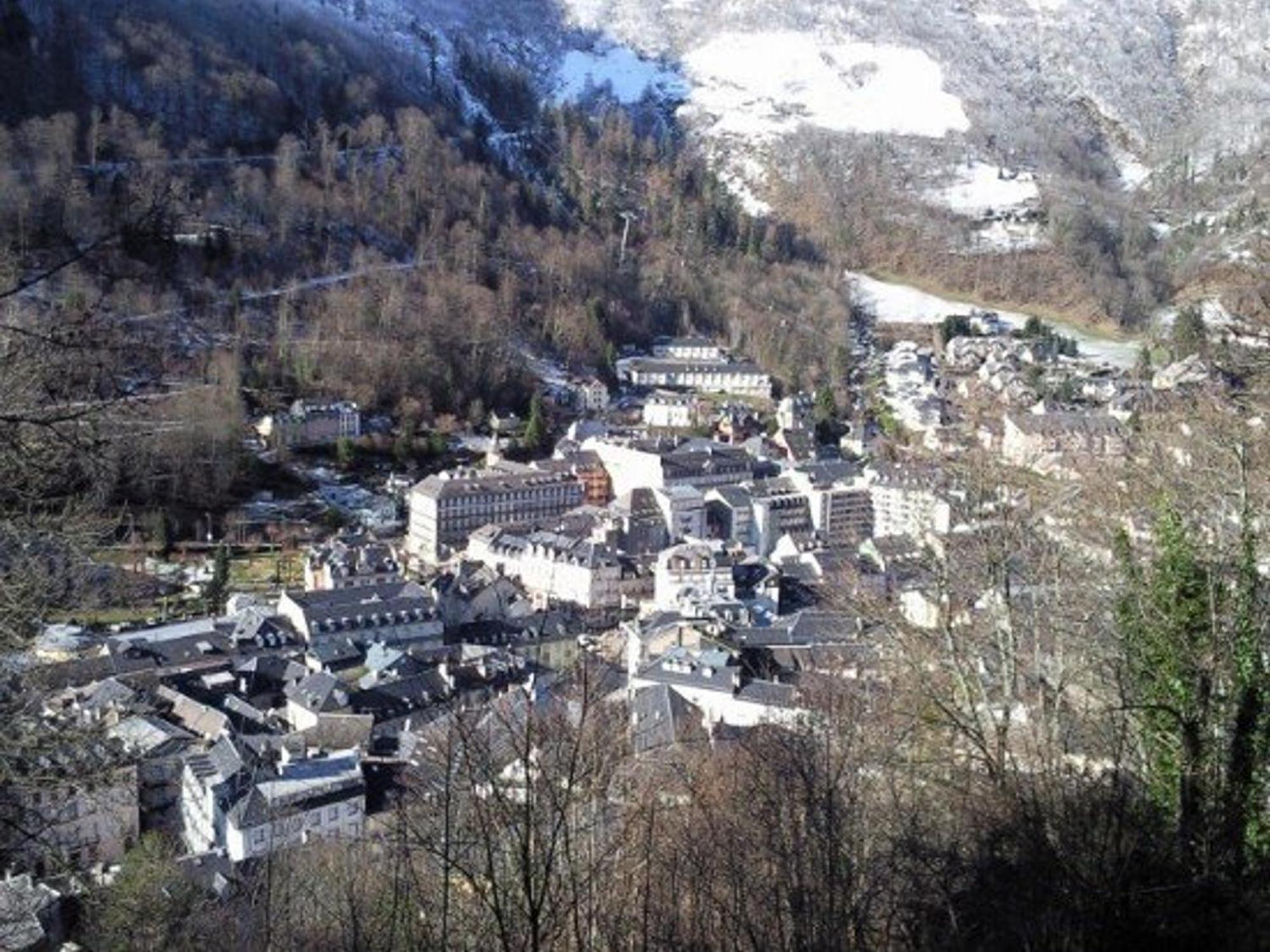 Appartement 2 Chambres, 8 Couchages, Centre-Ville Cauterets, Wifi Gratuit, Parking A Proximite - Fr-1-234-89 Exteriör bild